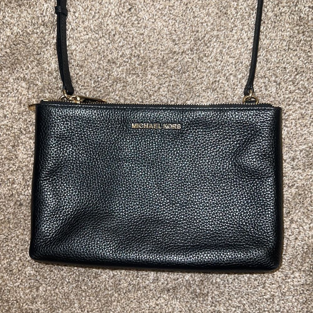 Michael Kors Double Pouch Crossbody Med/Large Black Pebbled Leather Excellent! - Picture 5 of 14